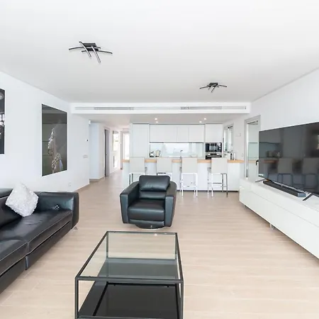 Apartment Med Story